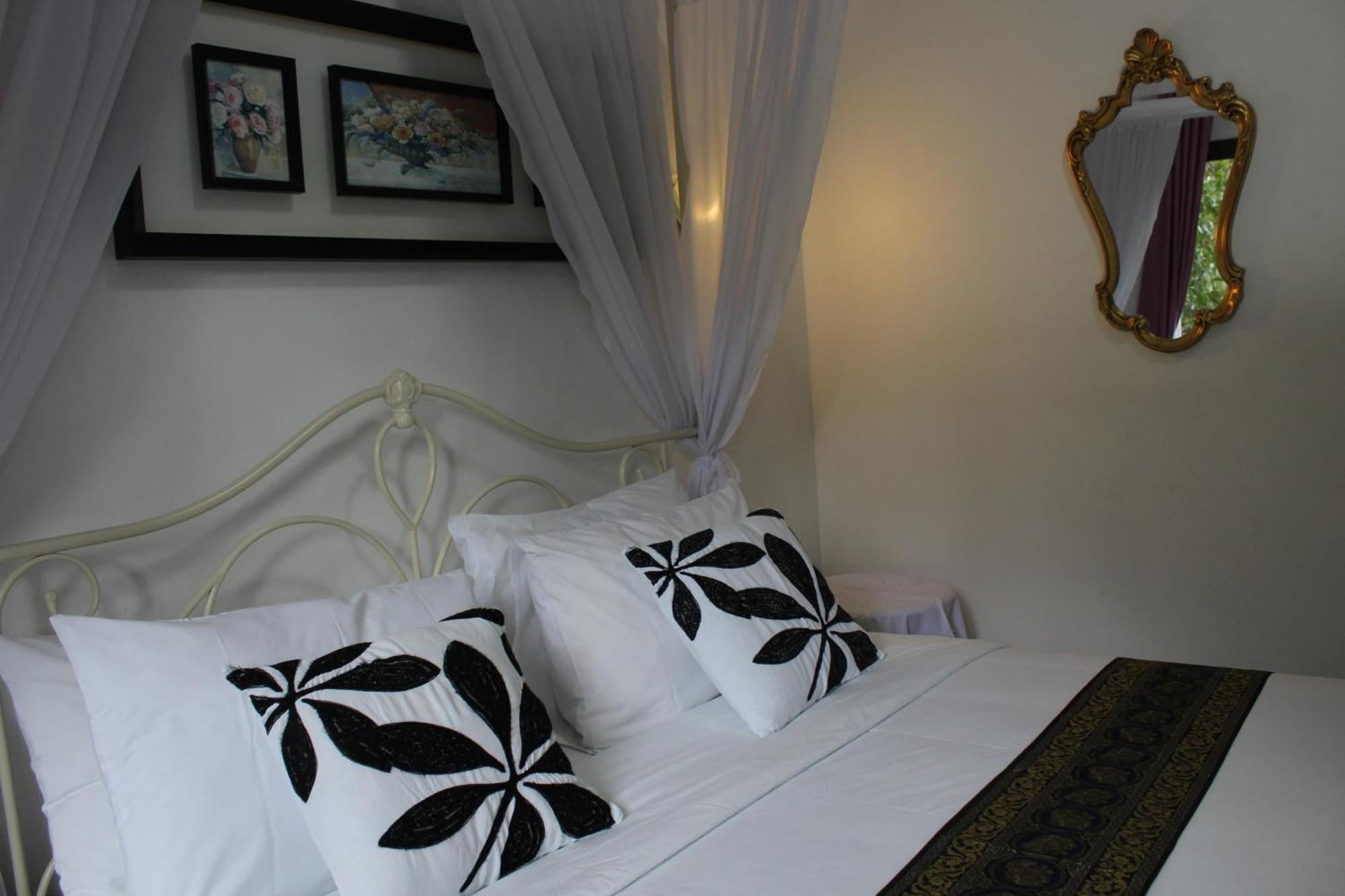 White Elephant Resort Surin Exterior foto