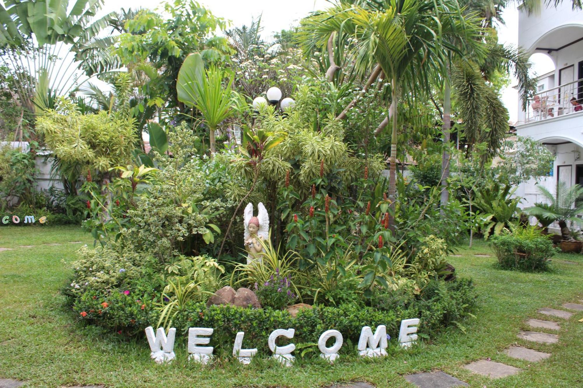 White Elephant Resort Surin Exterior foto