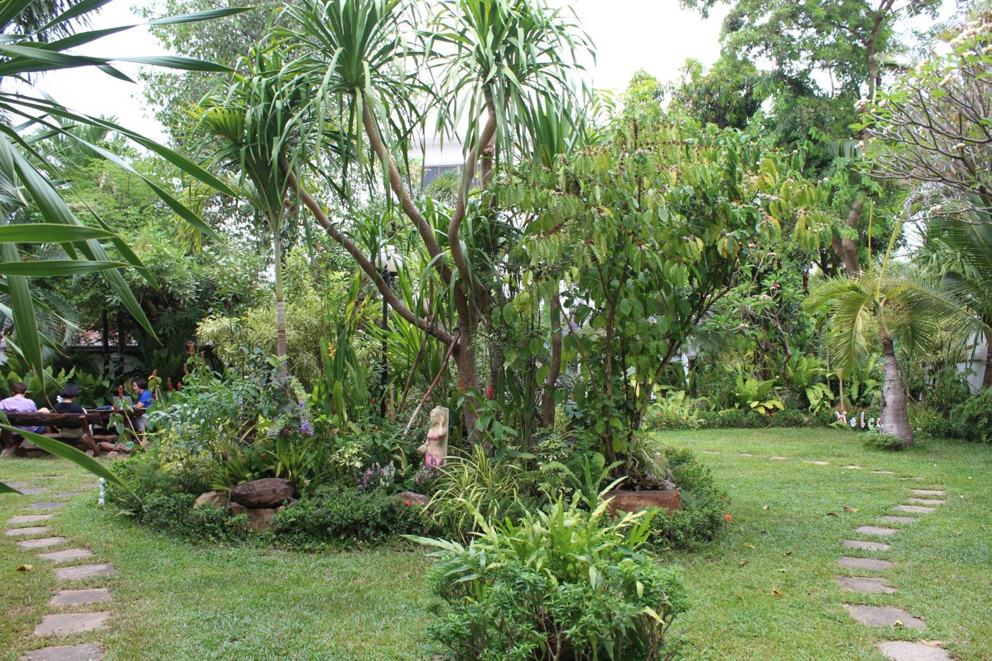 White Elephant Resort Surin Exterior foto